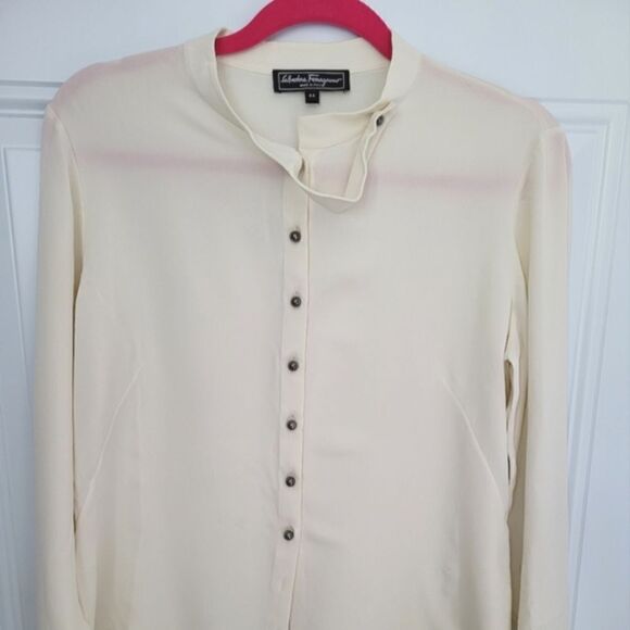 Salvatore Ferragamo button-down blouse size 44/Medium - Picture 3 of 16